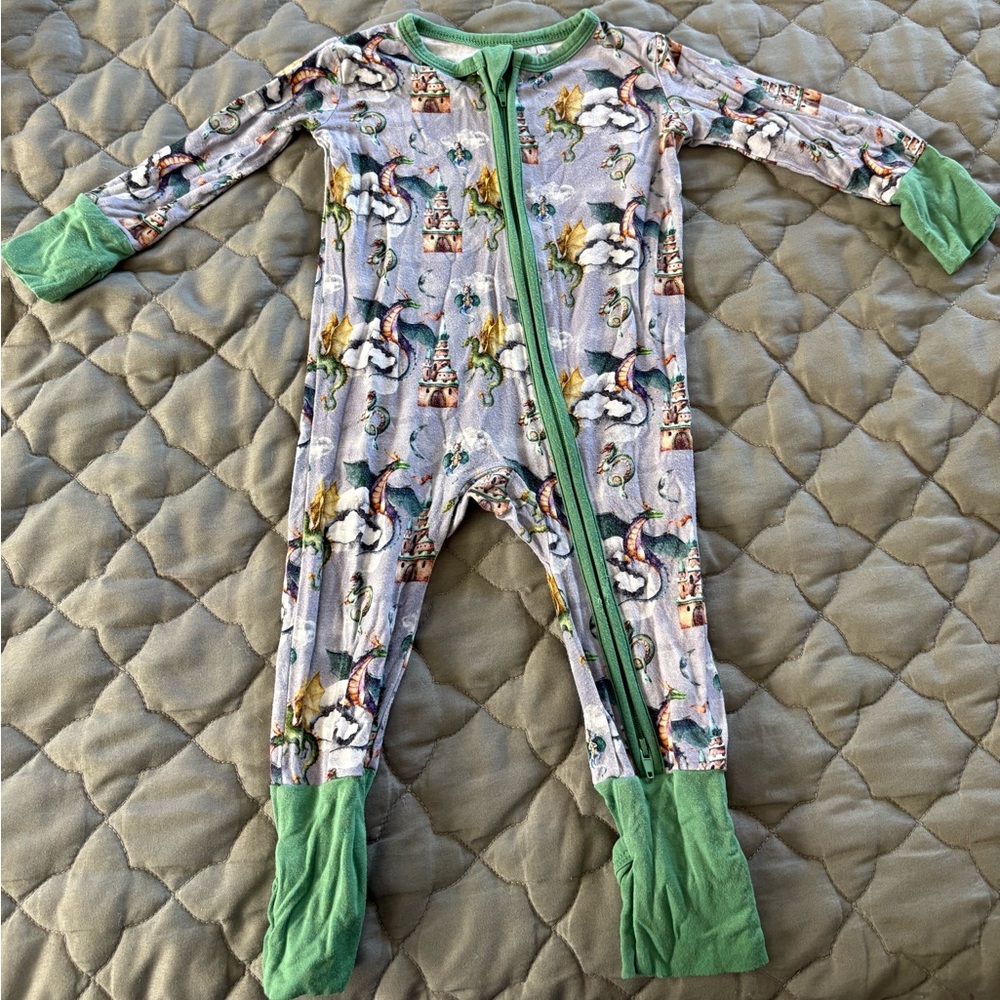 Kids bamboo pajama footie - Laree + Co / “Raphael” Zippy